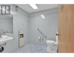 239 OSSIAN TERRACE - 15