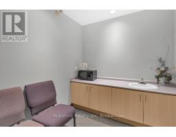 239 OSSIAN TERRACE - 20