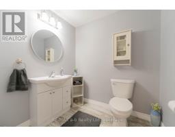 89 LOSSING DRIVE - 24