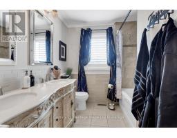 717 NORMANDY DRIVE - 22