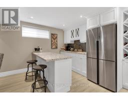 717 NORMANDY DRIVE - 25