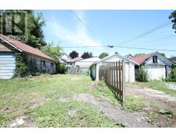 8 ERIE STREET - 25