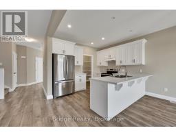 66 CASH CRESCENT - 13