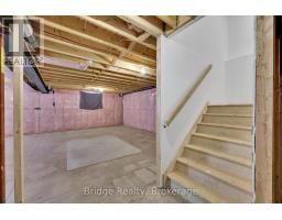 66 CASH CRESCENT - 36