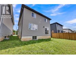 66 CASH CRESCENT - 46