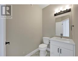 66 CASH CRESCENT - 8