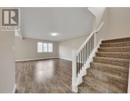 66 CASH CRESCENT - 9