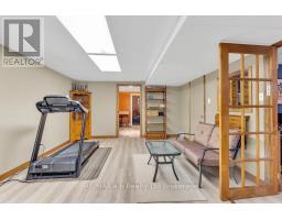 53 WOODLAND CRESCENT - 16