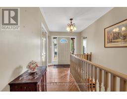 53 WOODLAND CRESCENT - 2