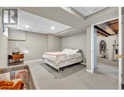 7 PINEHURST DRIVE - 19