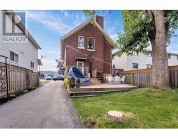 115 WINNIETT STREET - 3