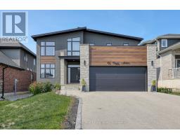 42 PEGGY AVENUE - 1