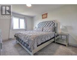 42 PEGGY AVENUE - 40