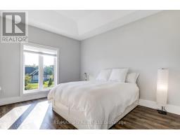 48 OTTERVIEW DRIVE - 27