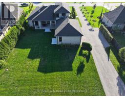 48 OTTERVIEW DRIVE - 33
