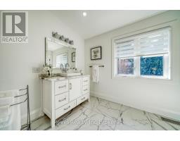 403269 ROBINSON ROAD - 24