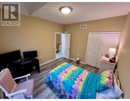 11 - 500 LAKEVIEW DRIVE - 13