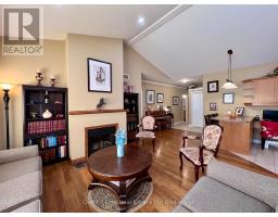11 - 500 LAKEVIEW DRIVE - 18