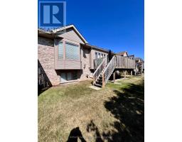 11 - 500 LAKEVIEW DRIVE - 29