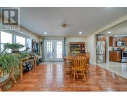 27 SOVEREIGN STREET W - 14