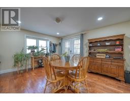 27 SOVEREIGN STREET W - 18