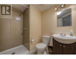 27 SOVEREIGN STREET W - 30