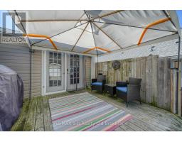 27 SOVEREIGN STREET W - 41