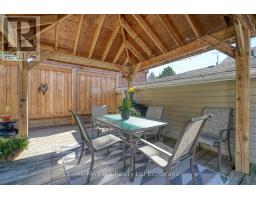 27 SOVEREIGN STREET W - 43