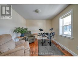 27 SOVEREIGN STREET W - 8