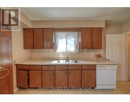 345 VANCOUVER STREET - 15