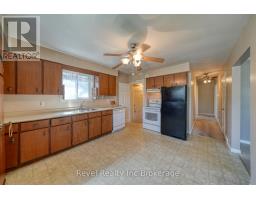 345 VANCOUVER STREET - 16