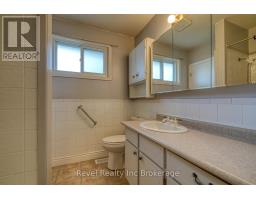 345 VANCOUVER STREET - 17