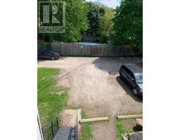 60 WELLINGTON STREET N - 28