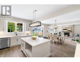 61 SUNVIEW DRIVE - 11