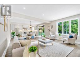 61 SUNVIEW DRIVE - 7