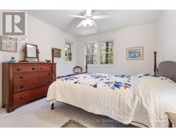 27 NORFOLK STREET - 26