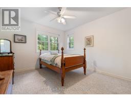 27 NORFOLK STREET - 27