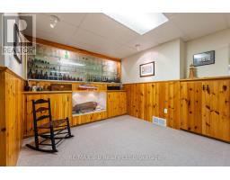 27 NORFOLK STREET - 31