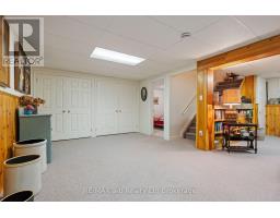 27 NORFOLK STREET - 32