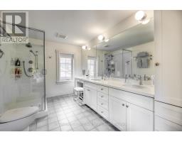 174 LIGHT STREET - 33