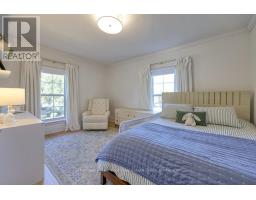 174 LIGHT STREET - 36