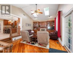 505 DEVONSHIRE AVENUE - 25