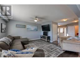 531 CHAMPLAIN AVENUE - 9