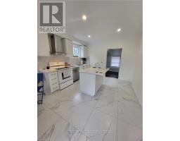 764 DUNDAS STREET - 3