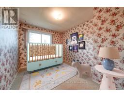 37 THAMES AVENUE - 11