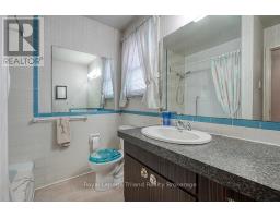 37 THAMES AVENUE - 17