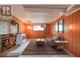 37 THAMES AVENUE - 23