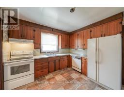 37 THAMES AVENUE - 9