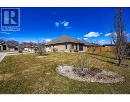 47 WOOD HAVEN DRIVE S - 3