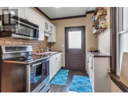 81 ELGIN STREET - 16